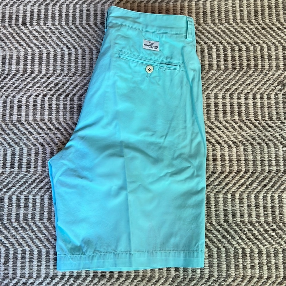 Vineyard vines shorts